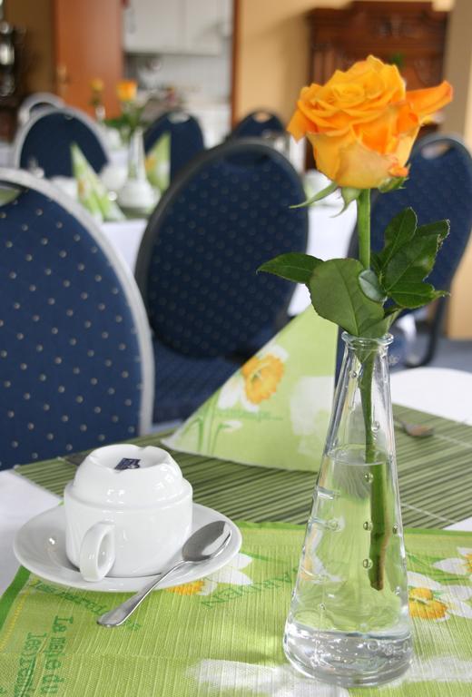 Atrium Hotel Crimmitschau ภายนอก รูปภาพ