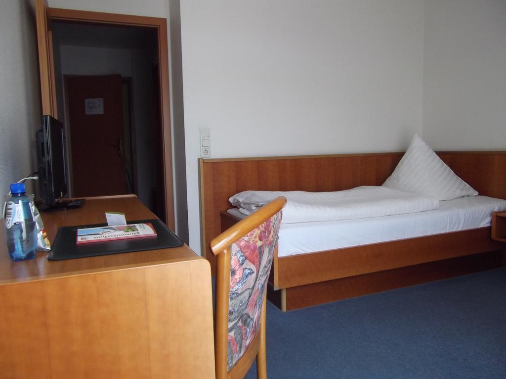 Atrium Hotel Crimmitschau ภายนอก รูปภาพ